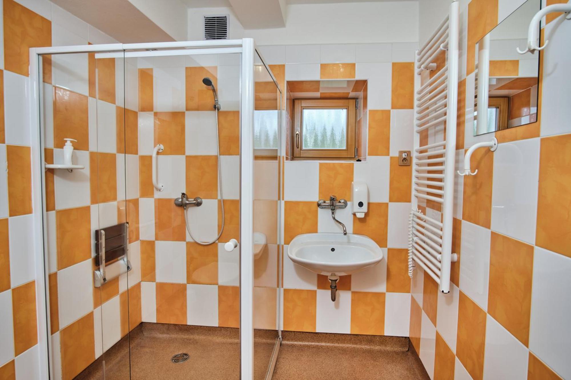 Strnadovsky Mlyn Hotel Jesenice  Room photo